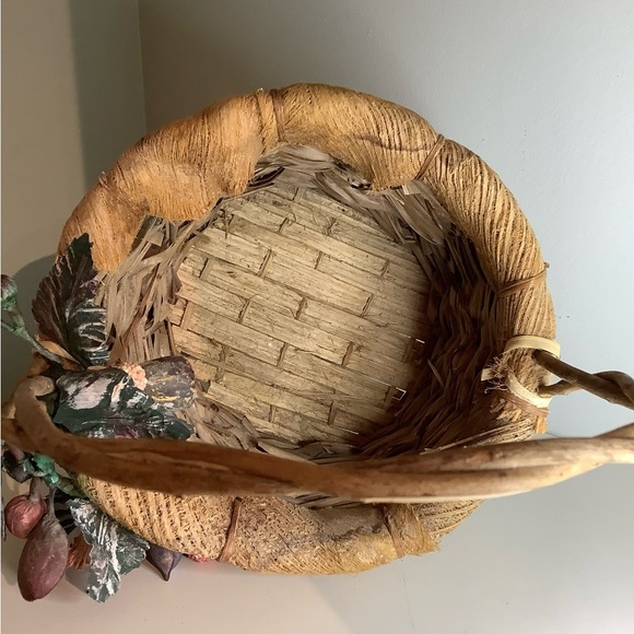 NEW vintage twig-wood wicker basket - Picture 4 of 11